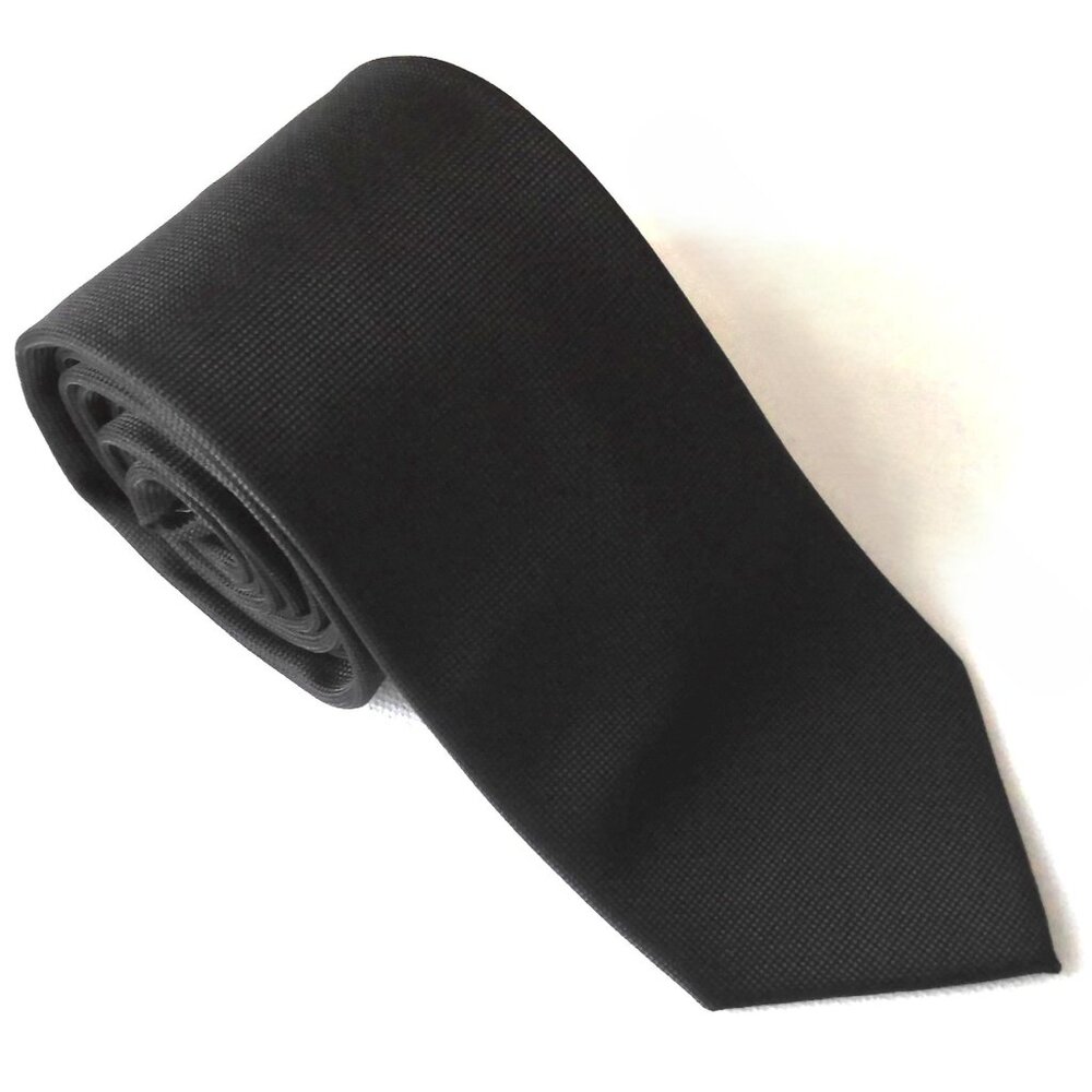 Van Heusen Men's Neck Tie Black Dressy Classic W/ Sheen Long  3 1/8" X 61" EUC